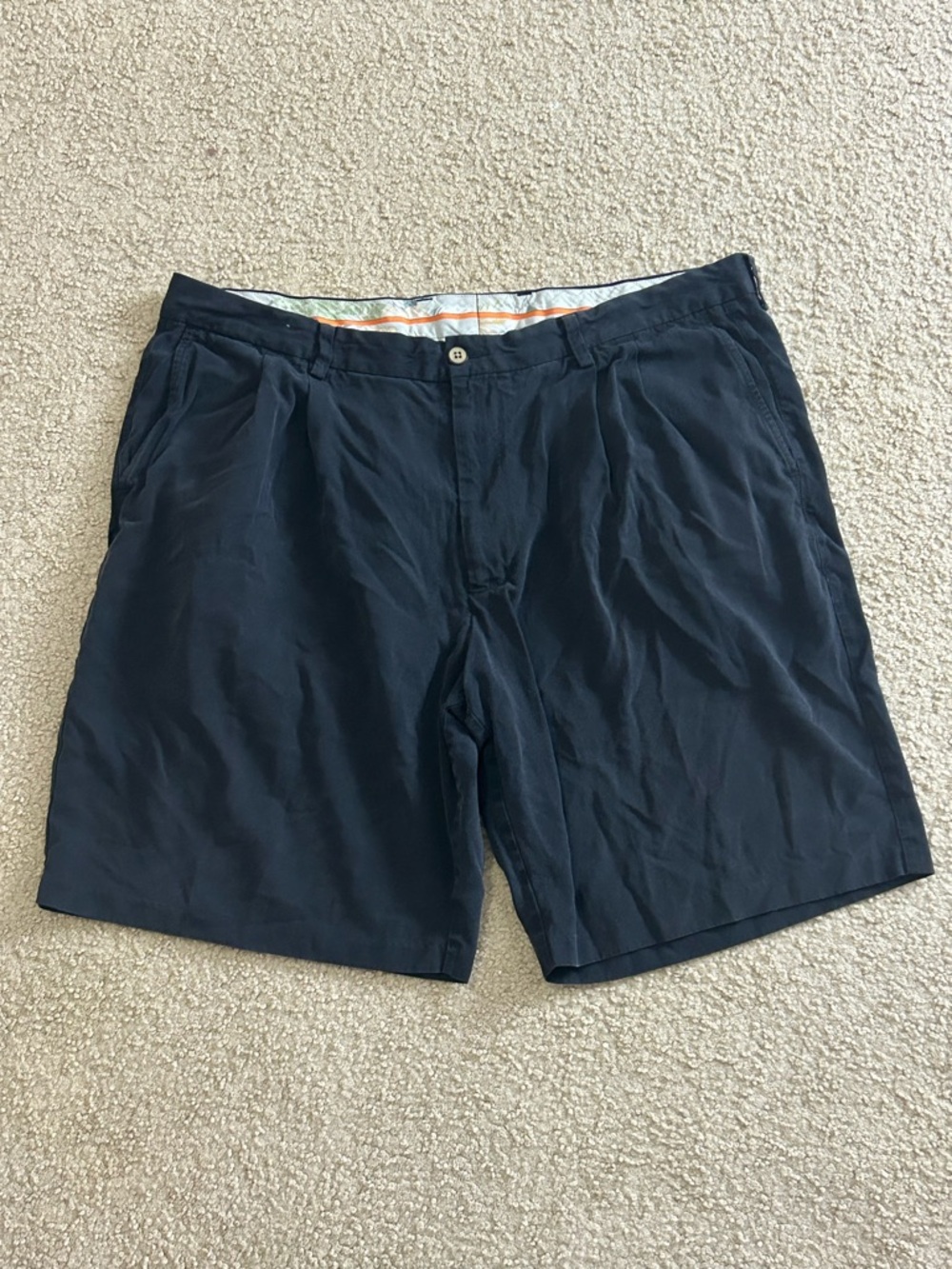 Tommy Bahama Shorts Mens 40L Chino 90%-Silk 10%-Cotton Blend Black Inseam 10”
